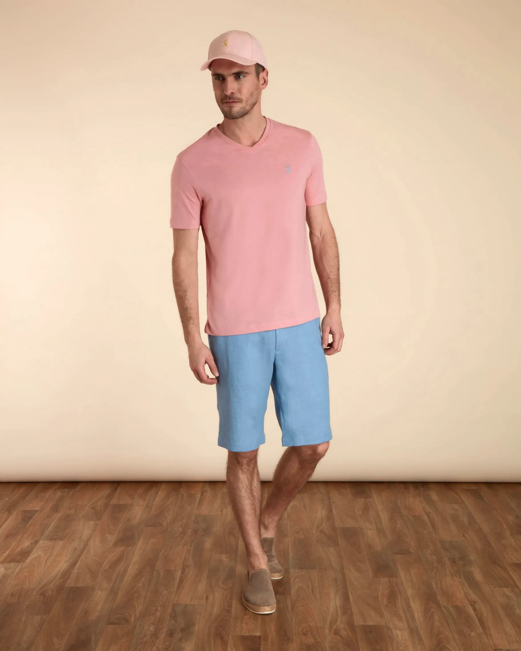 Homme Vicomte A T-Shirts^T-shirt à Col V
